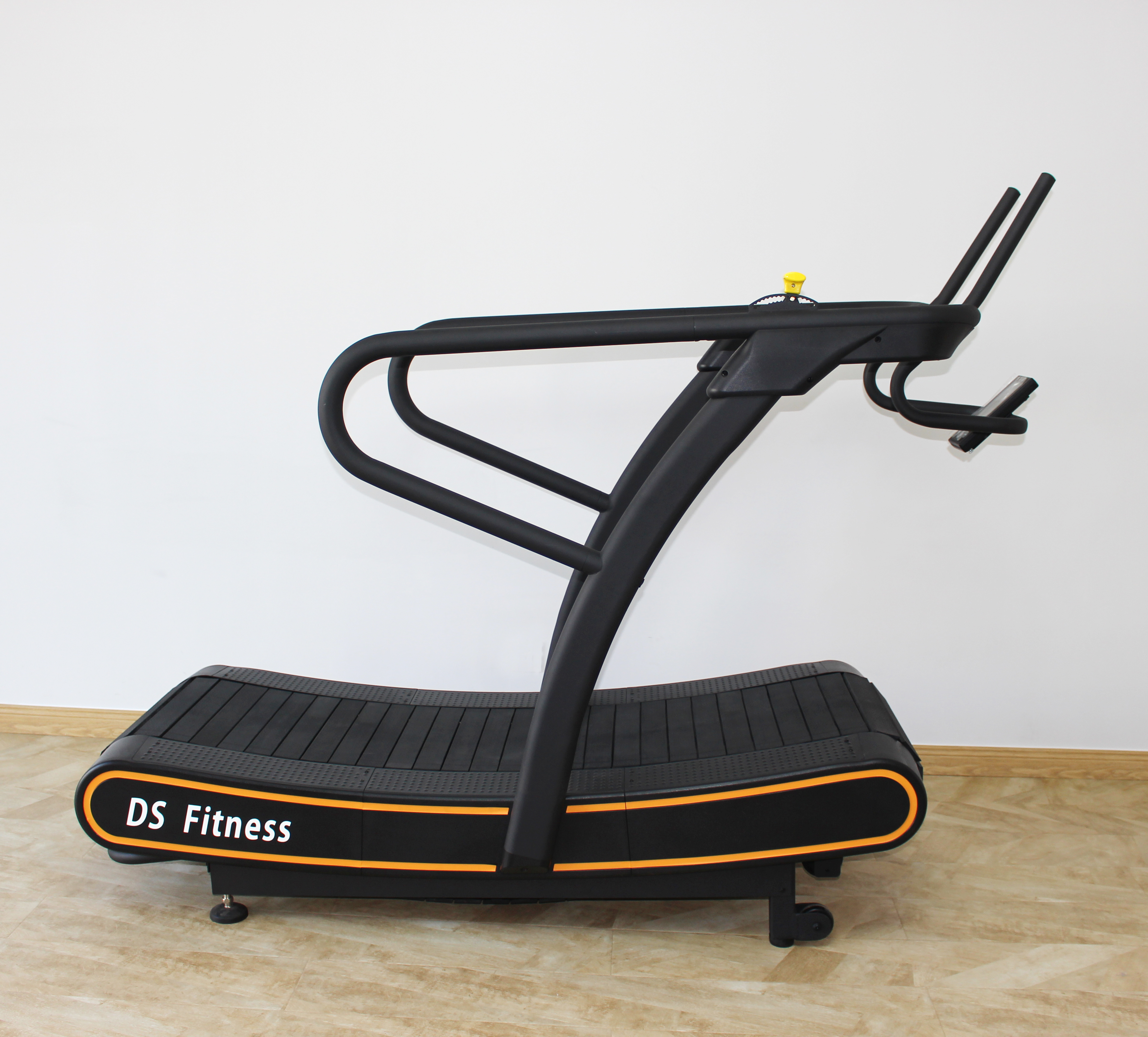 Quiet Walking Commercial Curved Treadmill With Resistance